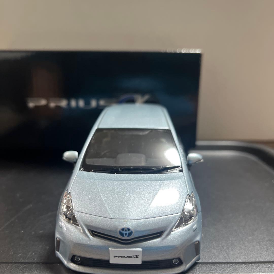 非売品　トヨタ　プリウスα カラーサンプル　クリアーストリームメタリック