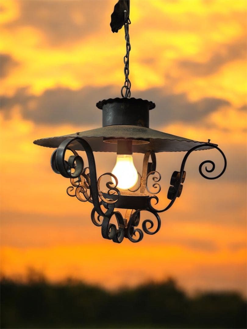 アイアン製　ペンダントライト ヴィンテージ　アンティーク