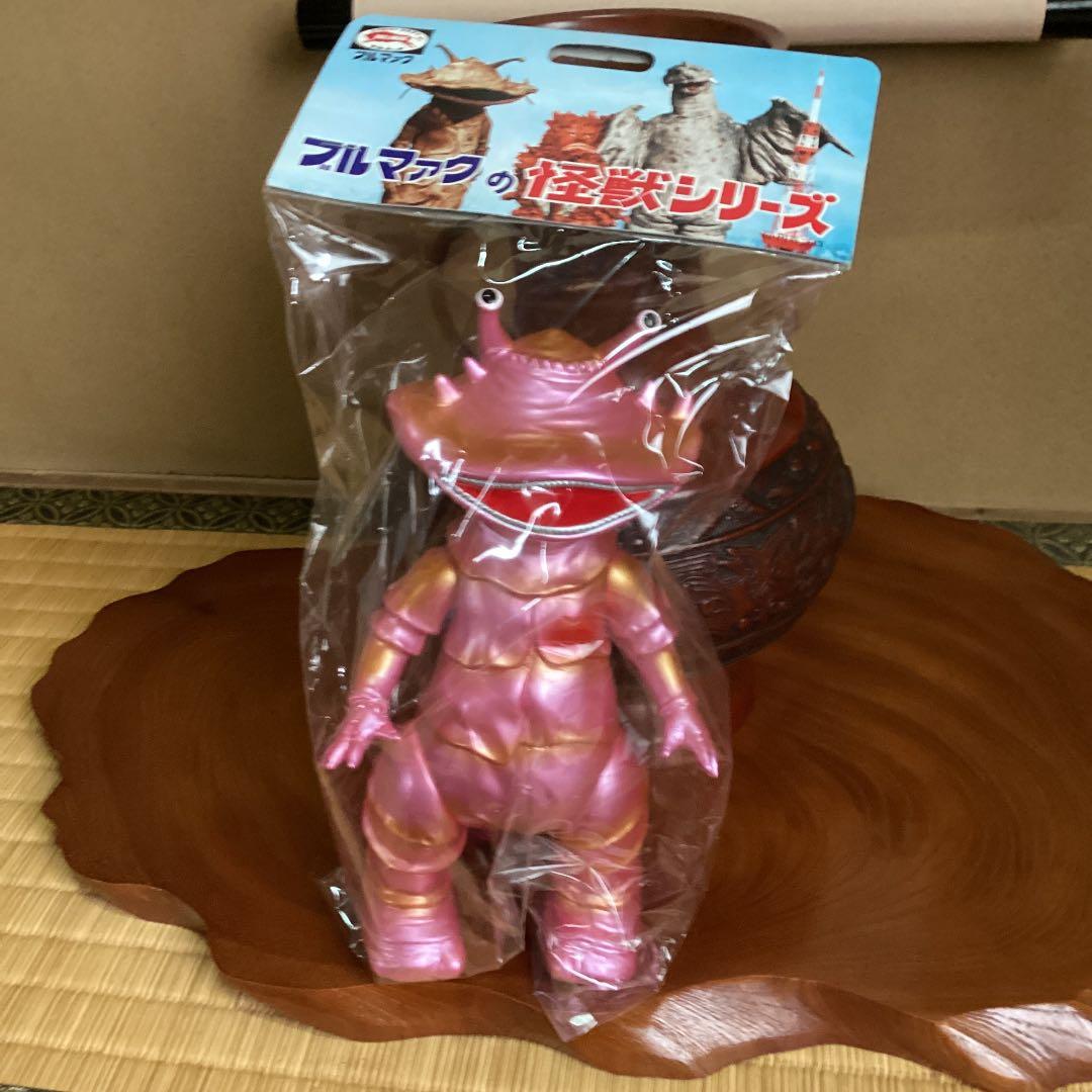 ブルマァク カネゴンピンク　新品未開封