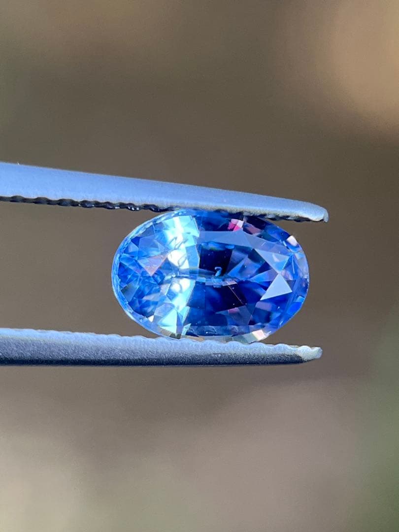 ブルーサファイア1.06ct Blue Sapphire