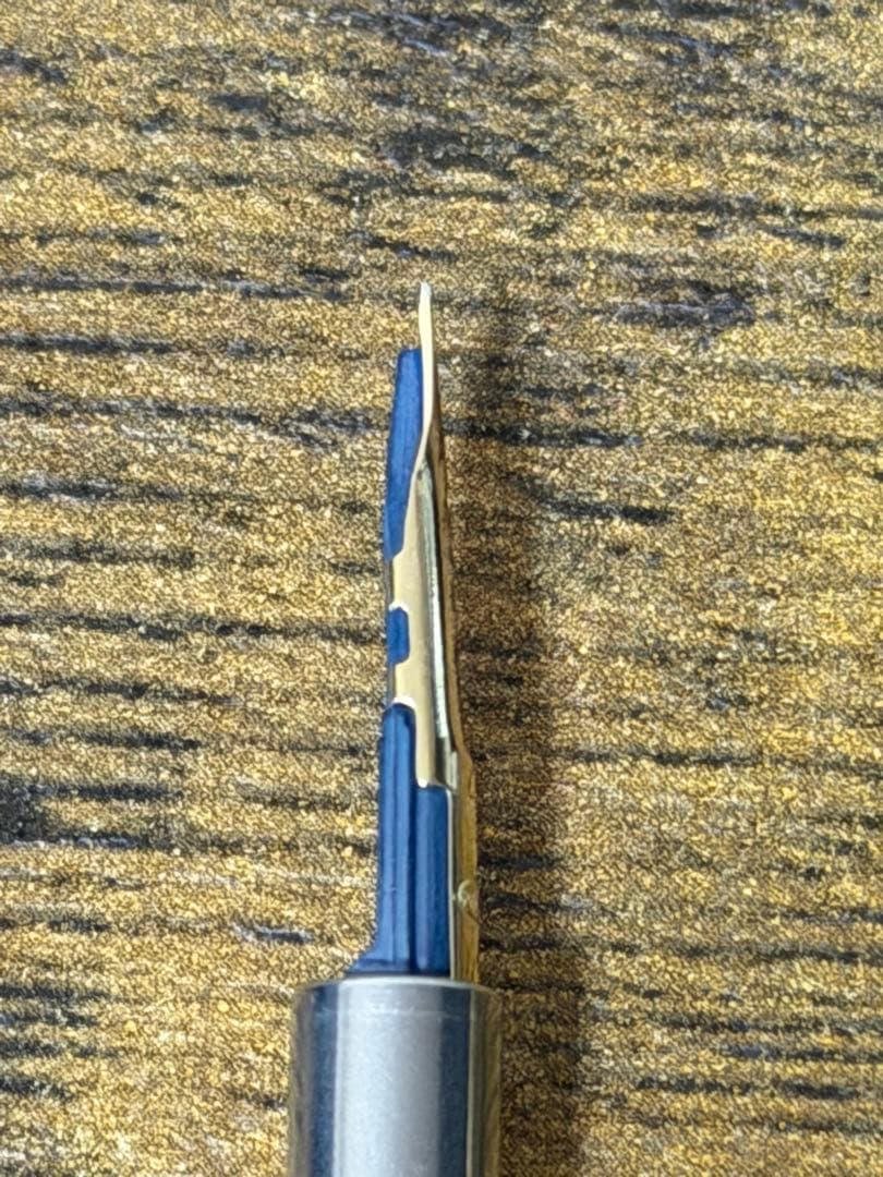 カスタム会限定　トルマリンピンク　18金　キャップレスデシモ　万年筆　EF