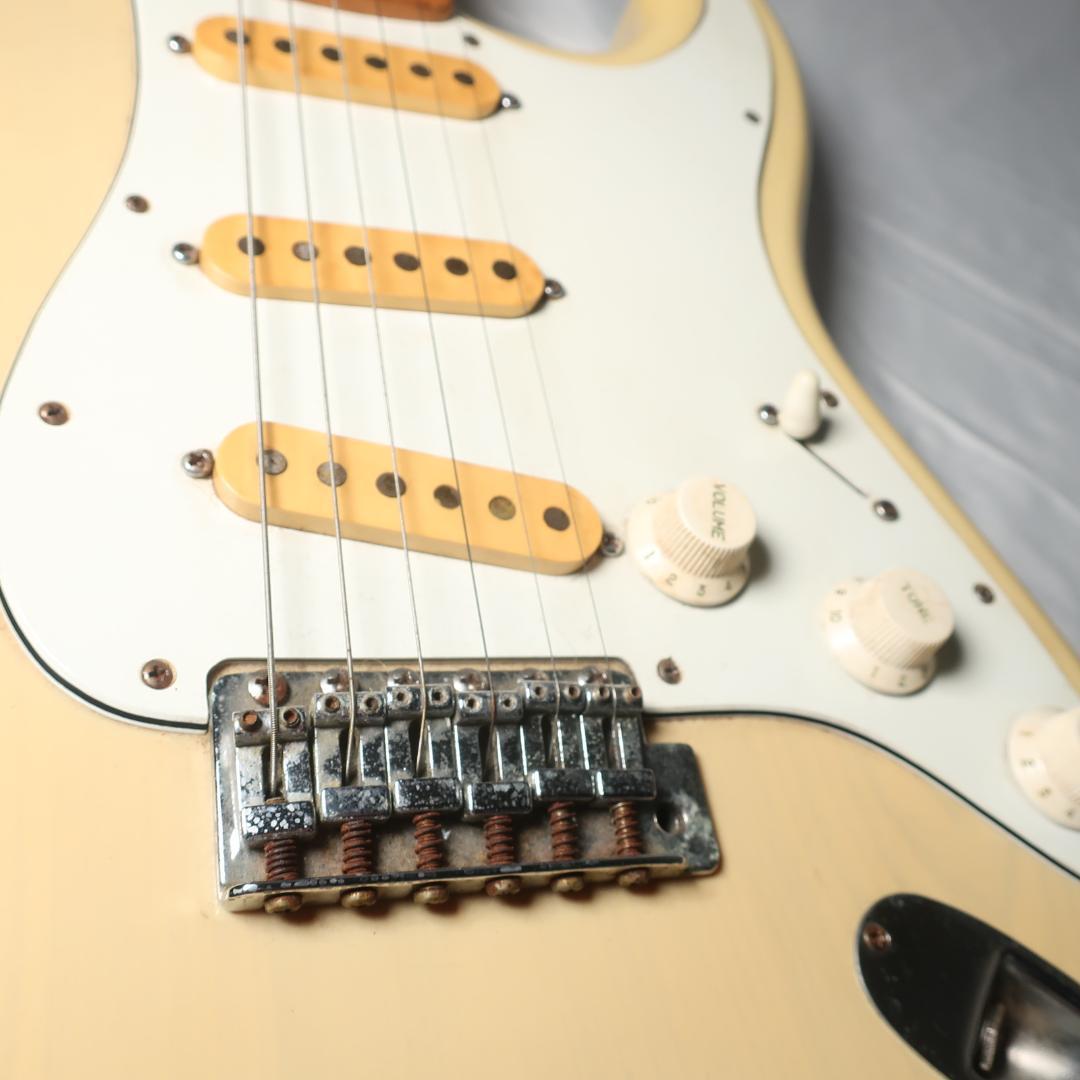 Aria ProⅡ STAGECASTER 1976 ハードケース付 マツモク製