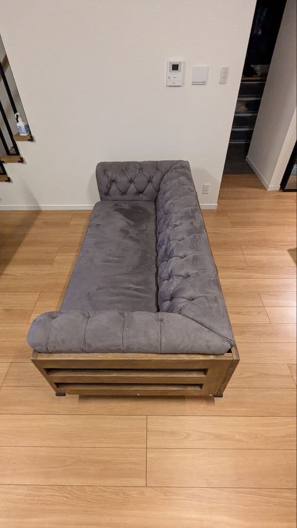 UPTOWN、プーリーソファー3人掛、モダン 、 グレーソファ