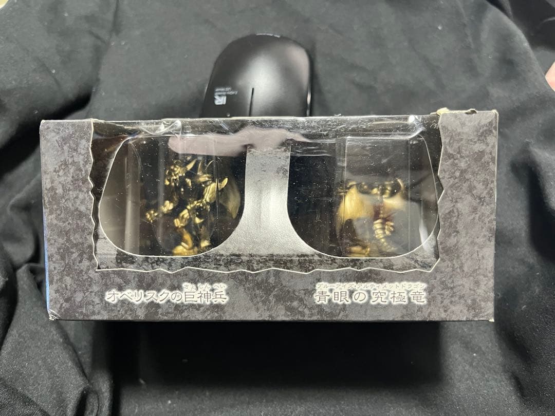 オリベスクの巨神兵・ブルーアイズアルティメットドラゴン　未開封カード&フィギュア