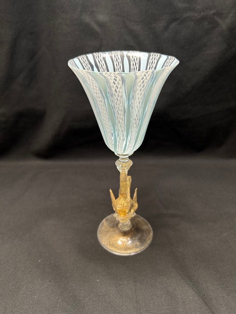 ベネチアングラス　ストライプ模様のガラスカップ 魚モチーフ