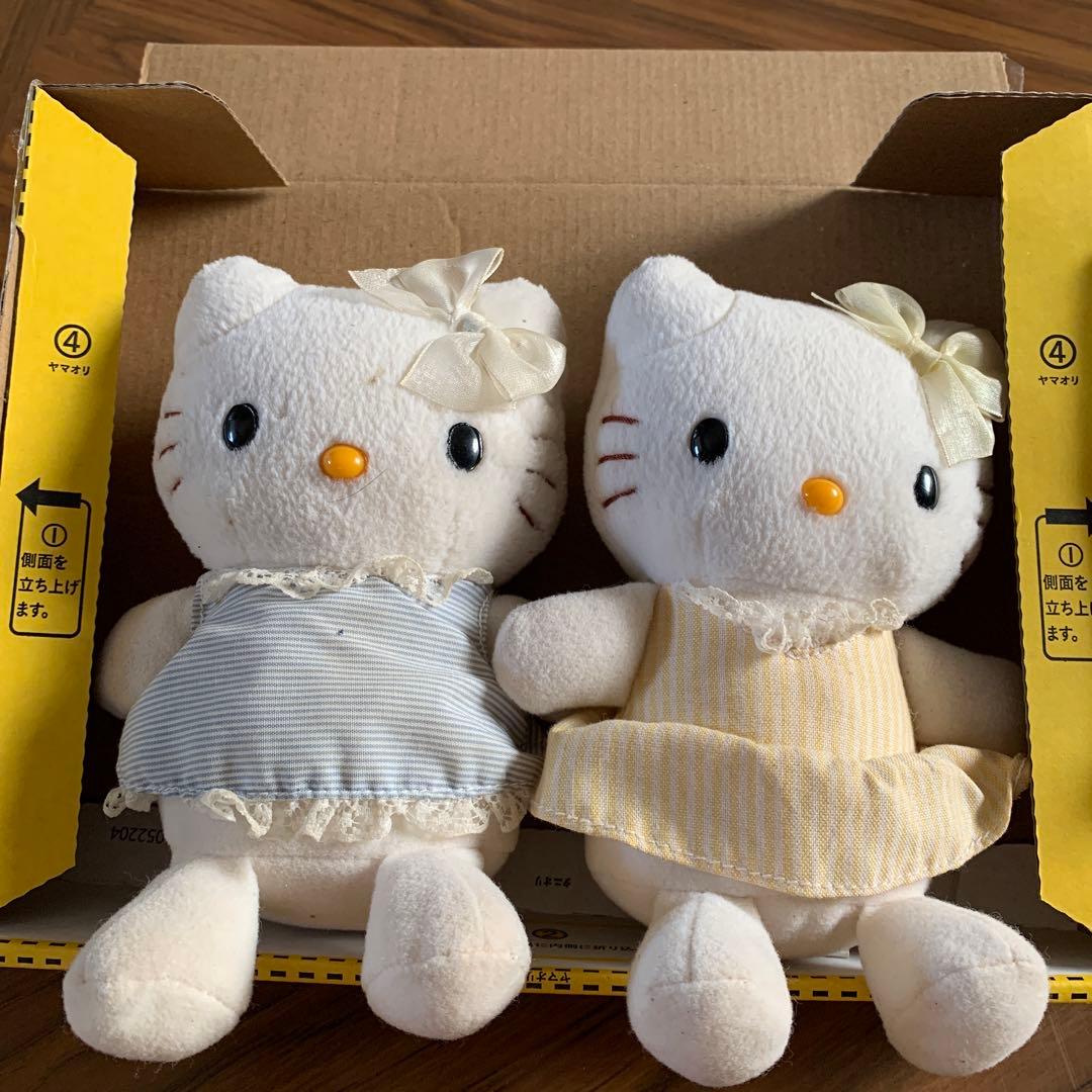 ハローキティ　ぬいぐるみ　２個セット