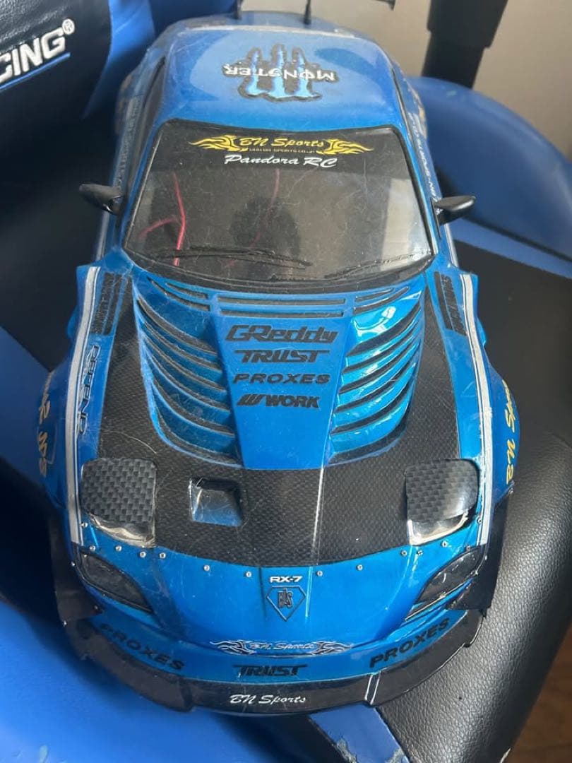 TRUST RX-7 ラジコン　ボディ