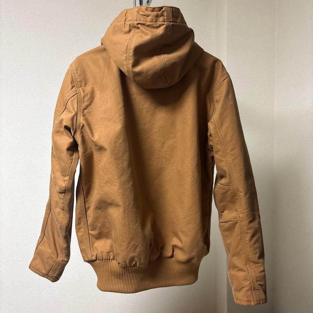 Carharttアクティブジャケット