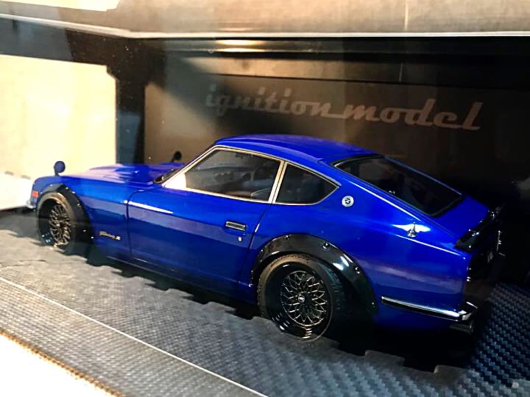 イグニッションモデル 1/18 フェアレディZ (S30) ブルー スターロード