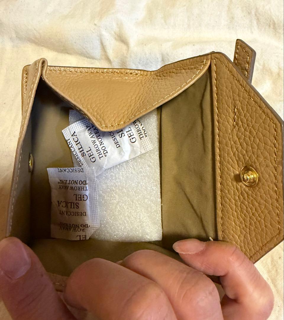 新品、未使用 TOV MINI WALLET ブラウン