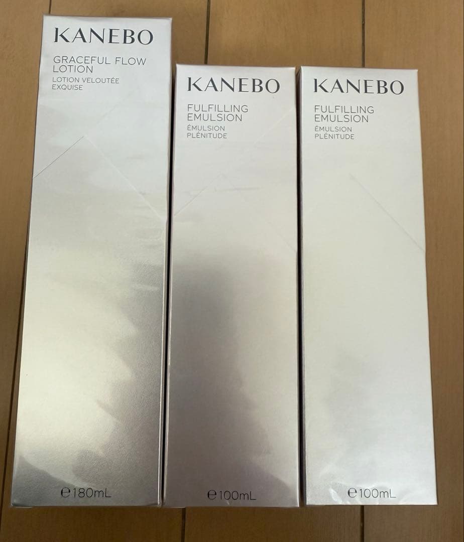 カネボウ フルフィリングエマルジョン×2、グレイスフル フロウローション
