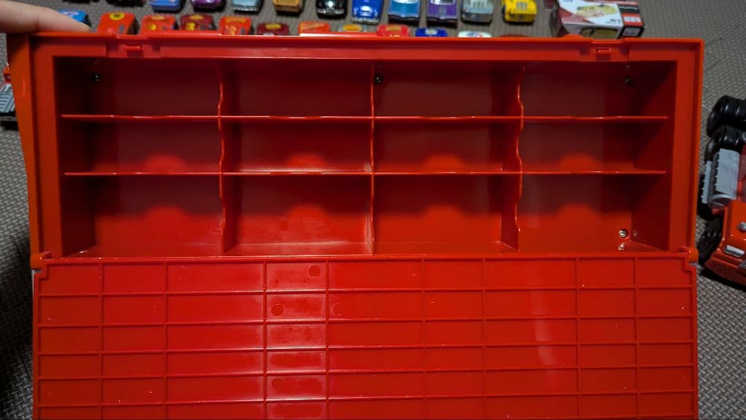 トミカ　カーズ　 約50台とマックトレーラー　バッグ付き　USED　まとめ売り