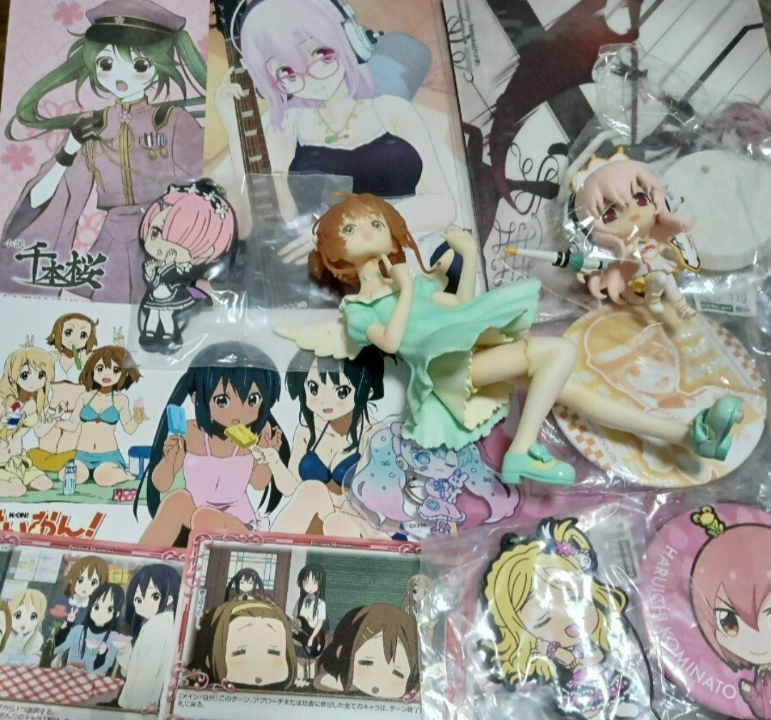 50点以上　アニメグッズ　ノンジャンル　美少女　まとめ売り