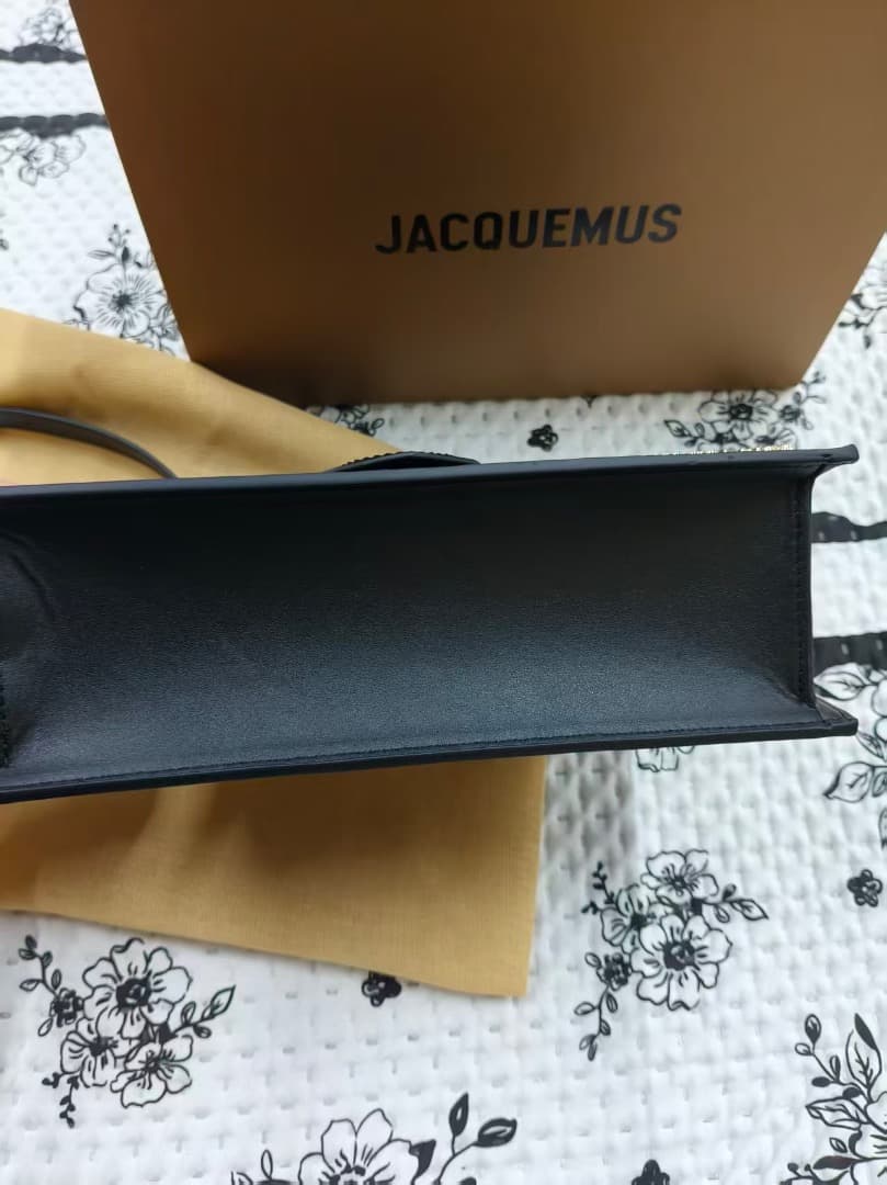 JACQUEMUS.ショルダーバック