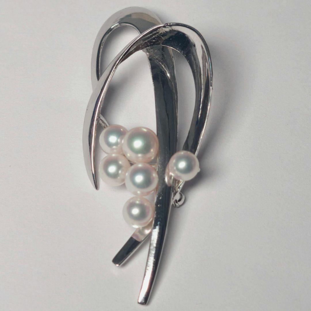 【美品 高級◎】タサキ ブローチ パール 6珠 フォーマル T刻印 冠婚葬祭