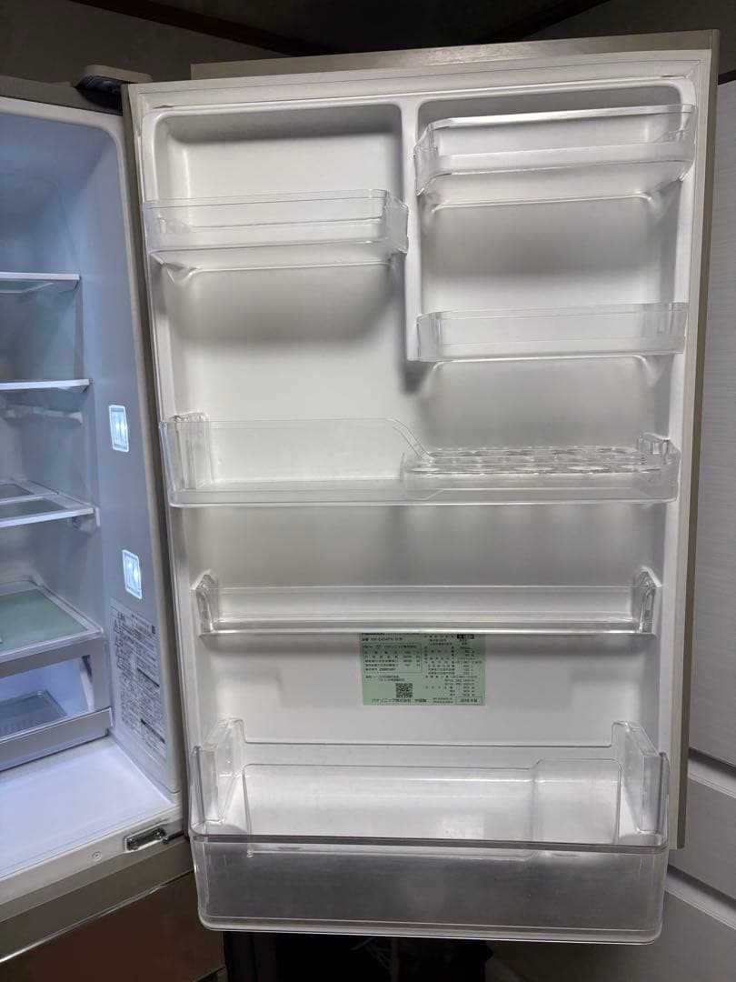 【送料込】パナソニック 冷蔵庫 シャンパンゴールド 右開き