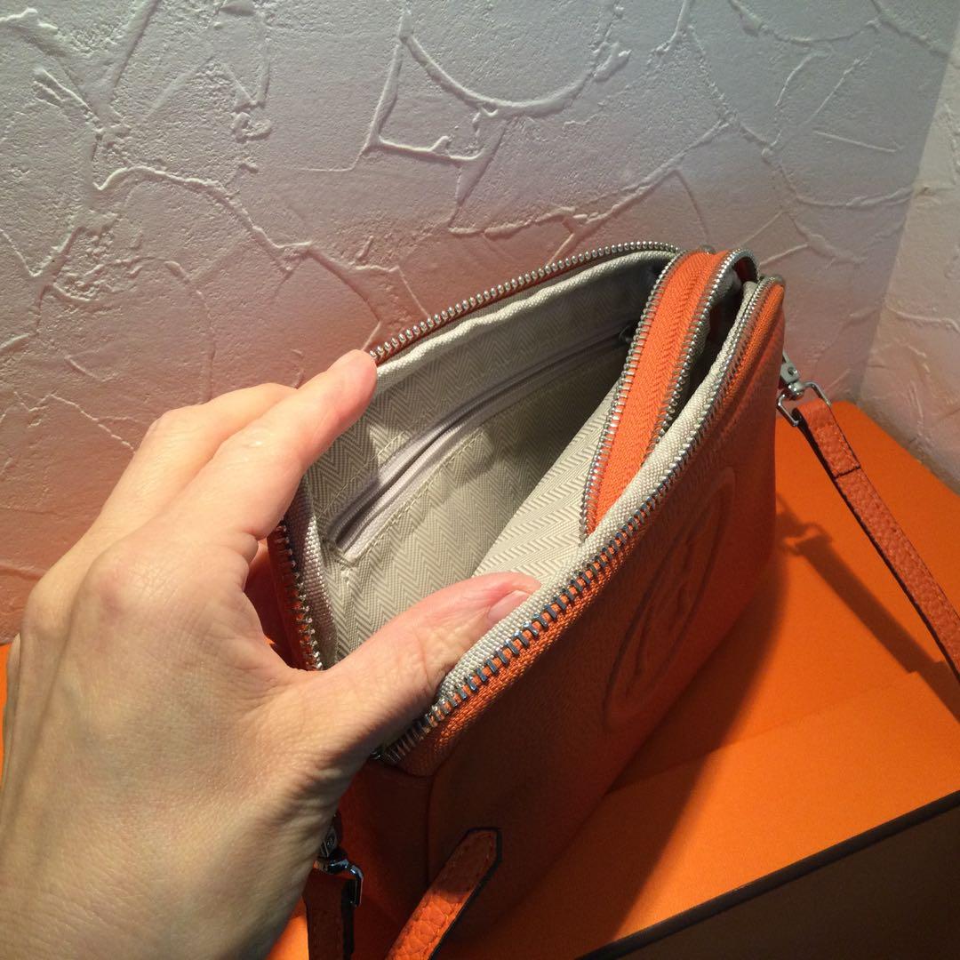 BA　本革製☆Hロゴオレンジ ショルダーバッグ