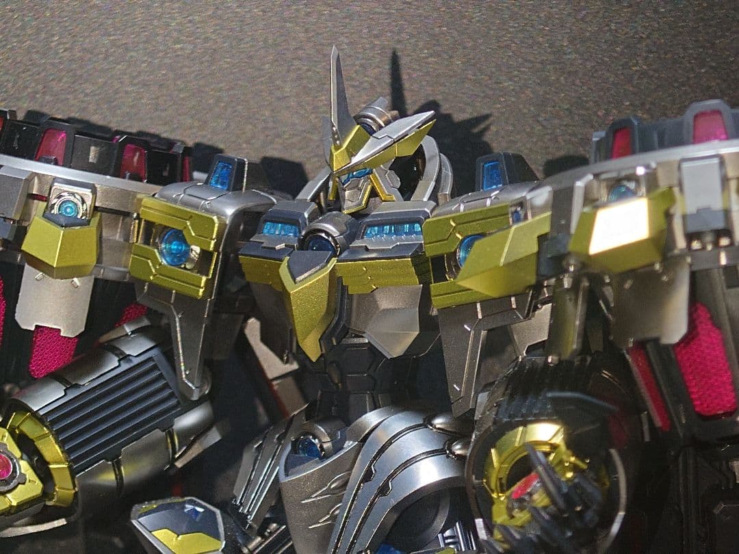 PLAMAX 天霆號アーゼウス／遊戯王カードゲーム　塗装済み完成品