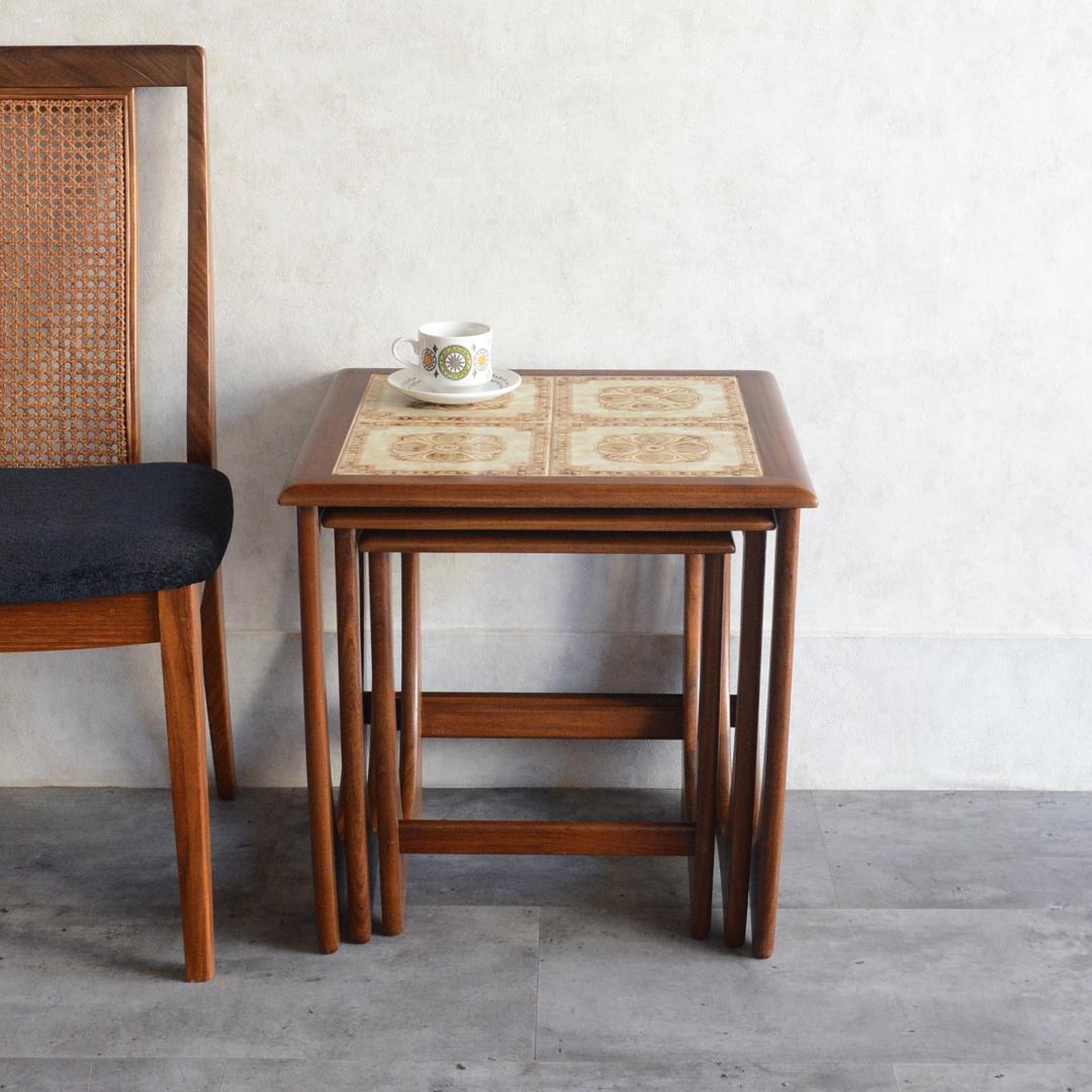 G-PLAN ヴィンテージ タイルトップ ネストテーブル チーク サイドテーブル
