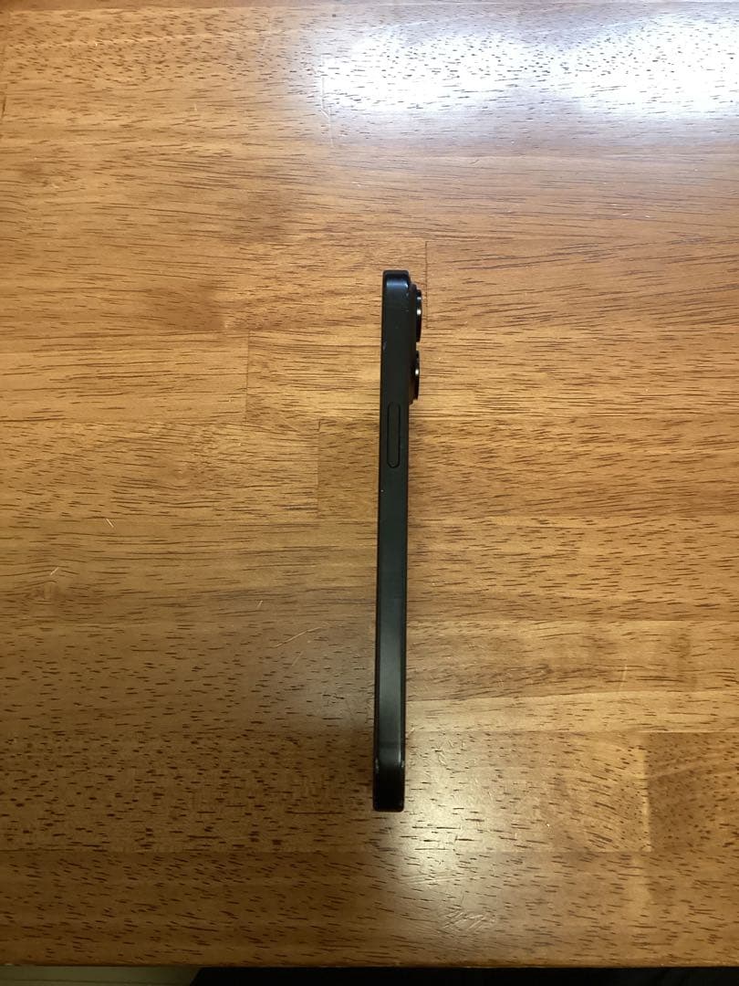 Apple iPhone 15 SIMフリー　ブラック　128GB