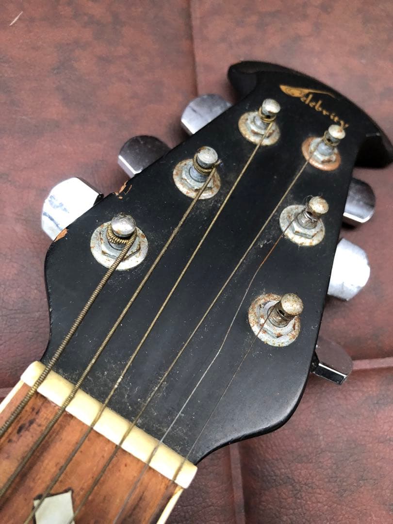 ギター Celebrity by Ovation CC57 (J57)