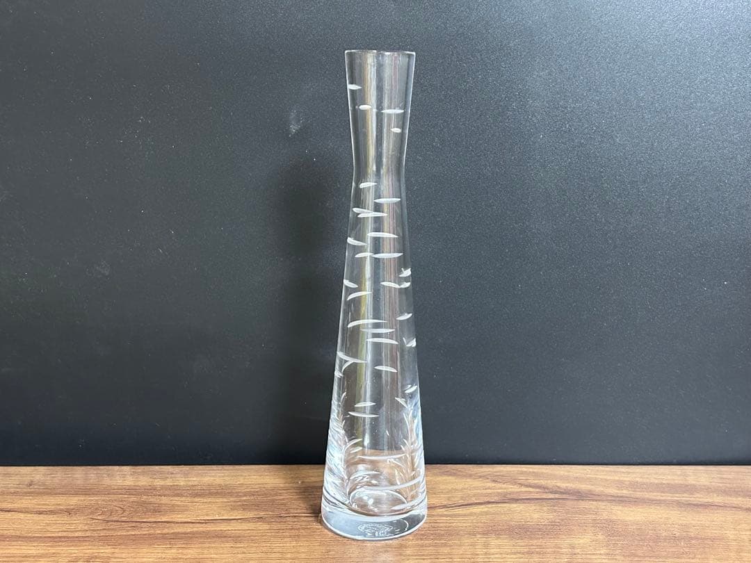 バカラ　ツンドラ　フラワーベース　一輪挿し