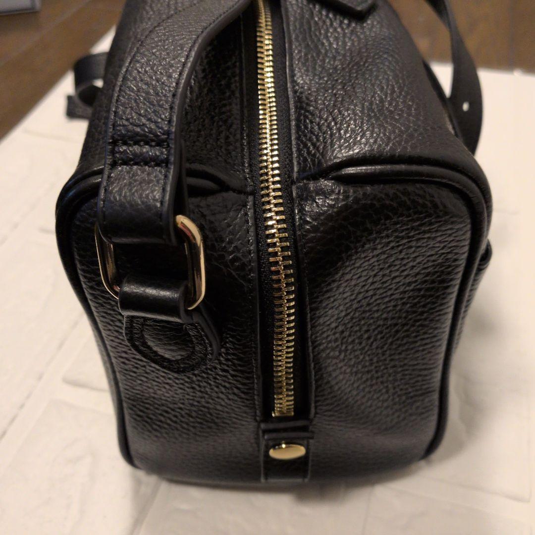 【美品】千秋プロデュースショルダーバッグ（黒）