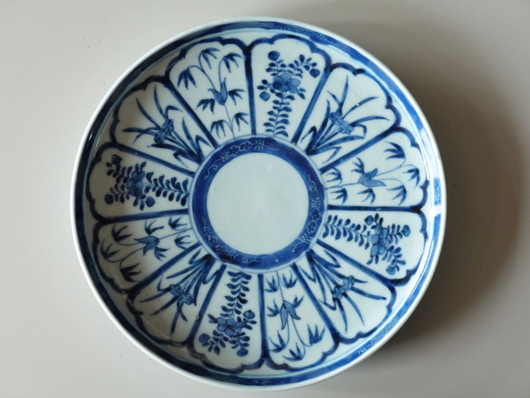 江戸時代　中期　古伊万里　染付　墨弾き　草花文　皿　6客　リム皿　七寸皿　中皿