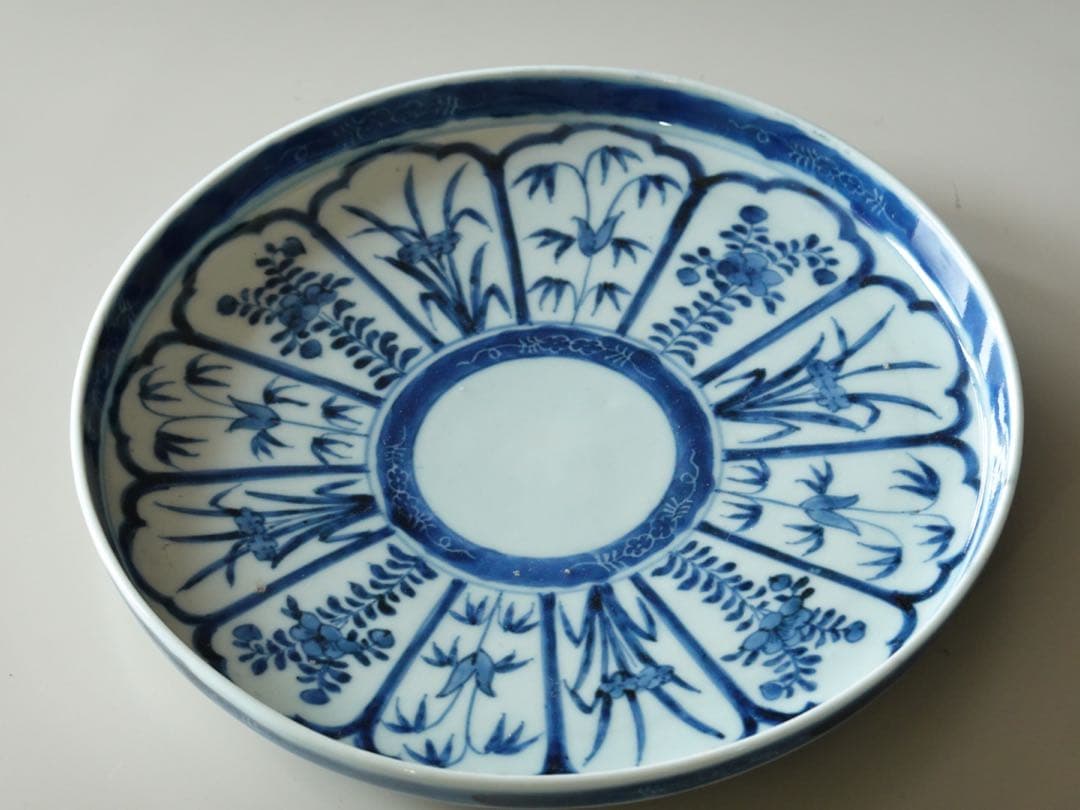 江戸時代　中期　古伊万里　染付　墨弾き　草花文　皿　6客　リム皿　七寸皿　中皿