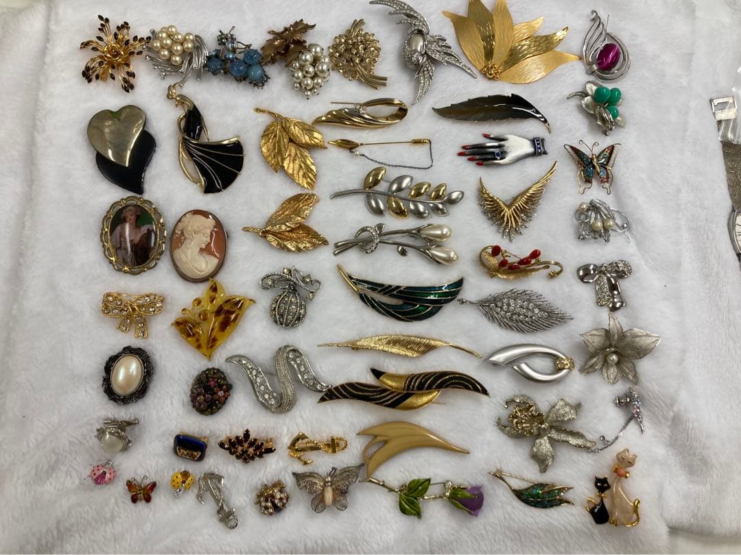 レディース　アクセサリー　プローチ　真珠　宝石　プローチ55点まとめ売り