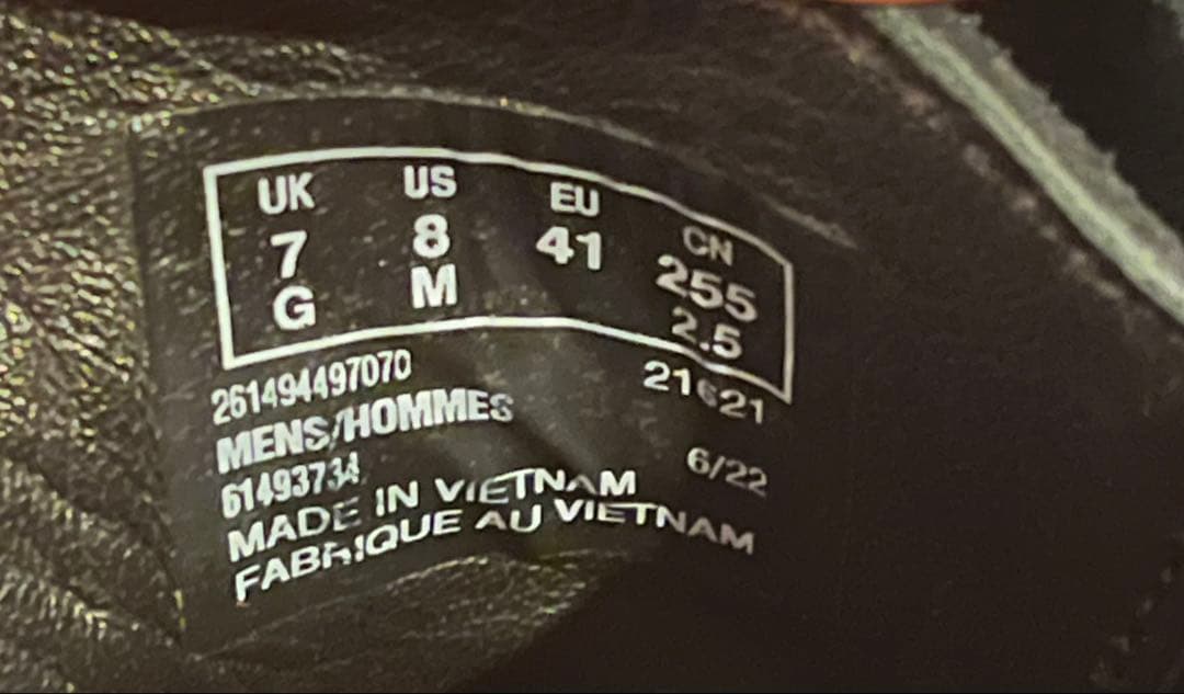 靴 clarks wallabee gore-tex