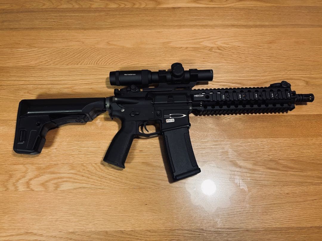 [KSC]CM4-ERG 電動ガンVector optics forester