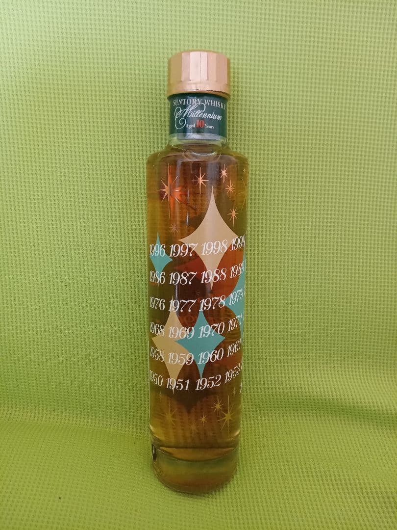 サントリーウイスキー　ミレニアム１０年プチ
