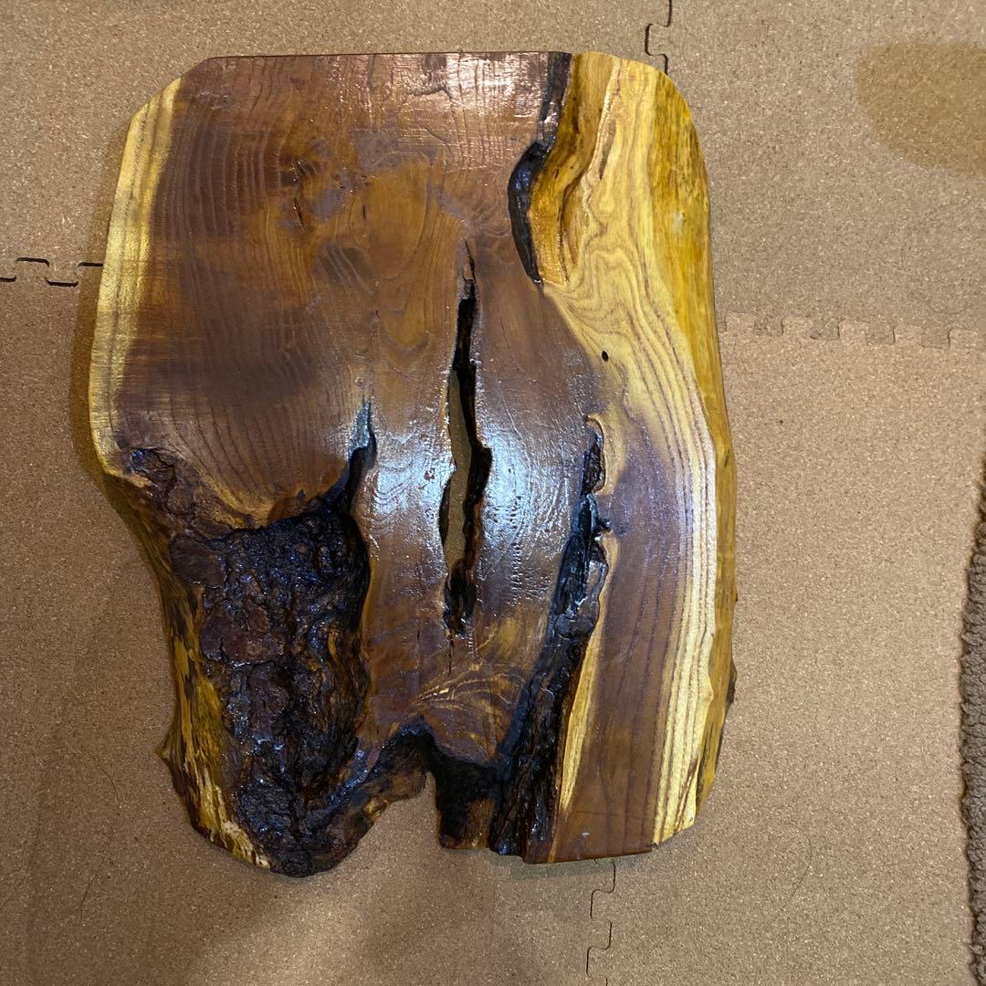 特上　桑の木の置物と置物台　木工　工芸品　ハンドメイド