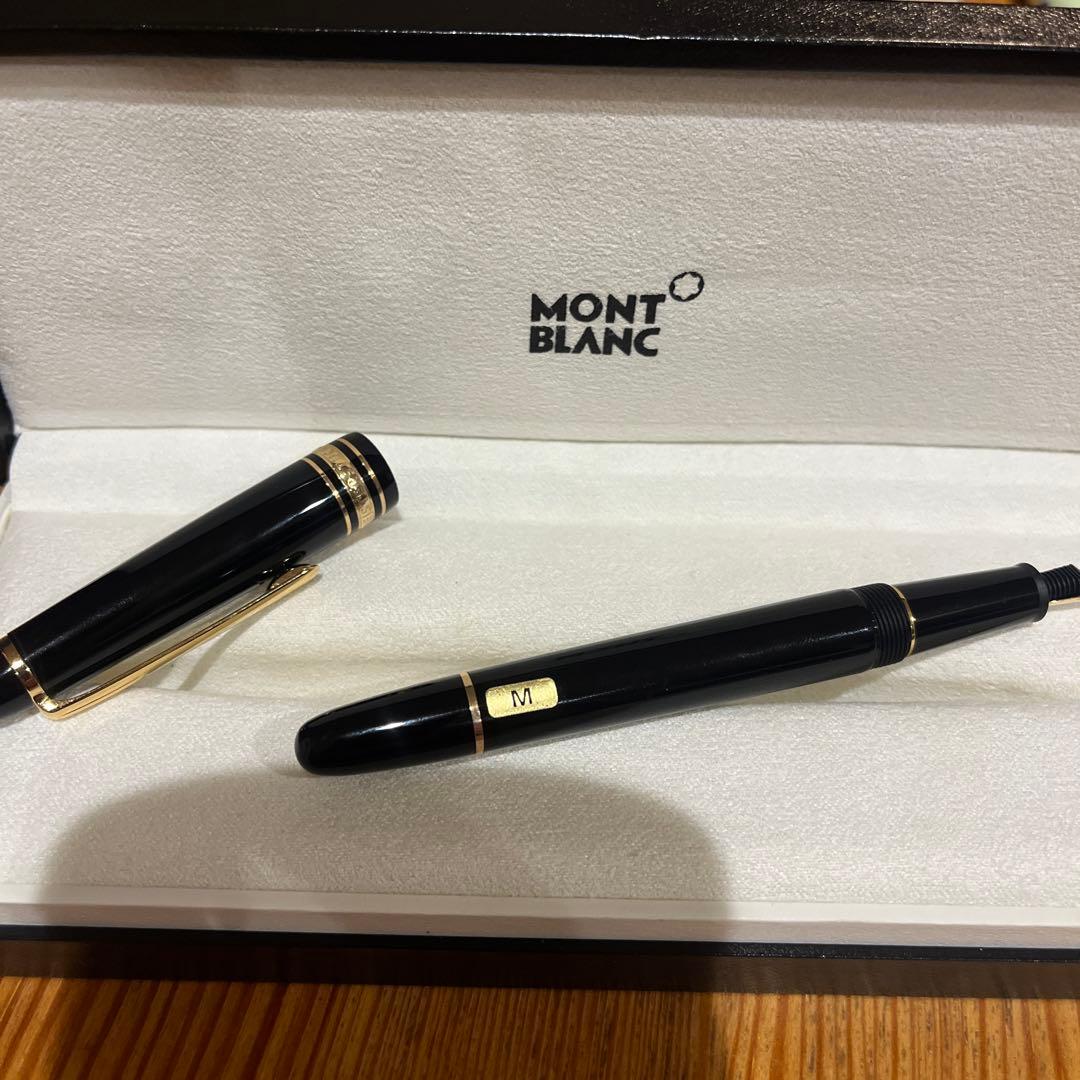 未使用　MONT BLANC ブラック 万年筆 Mサイズ