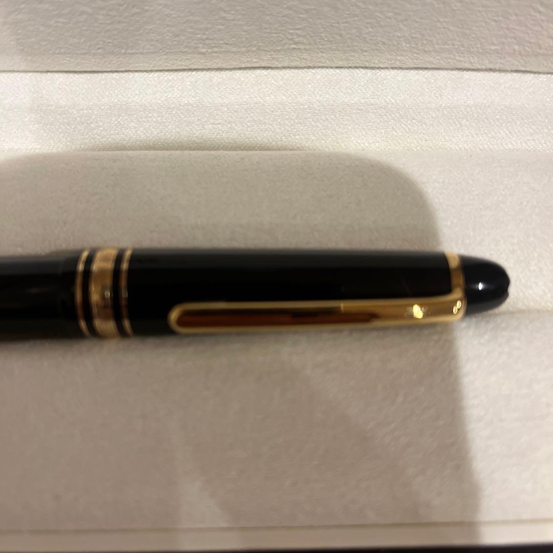 未使用　MONT BLANC ブラック 万年筆 Mサイズ