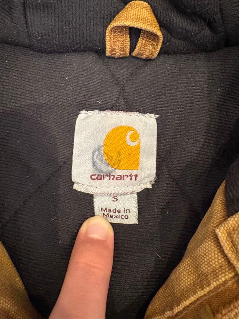 石*空様 (レア物)Carhartt アクティブジャケット ダック地 Texas