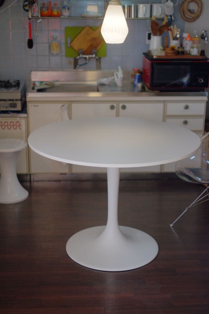 ikea ドクスタ　ダイニングテーブル　スペースエイジ　ミッドセンチュリー