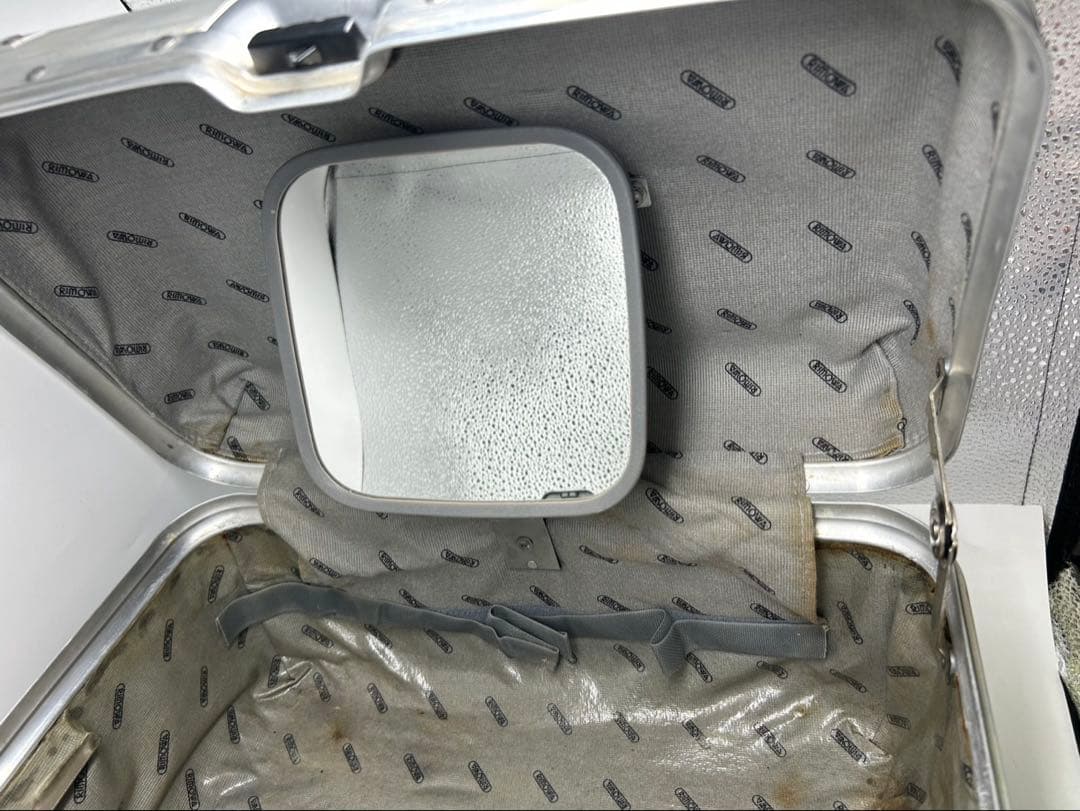 RIMOWA アルミニウム シルバーケース
