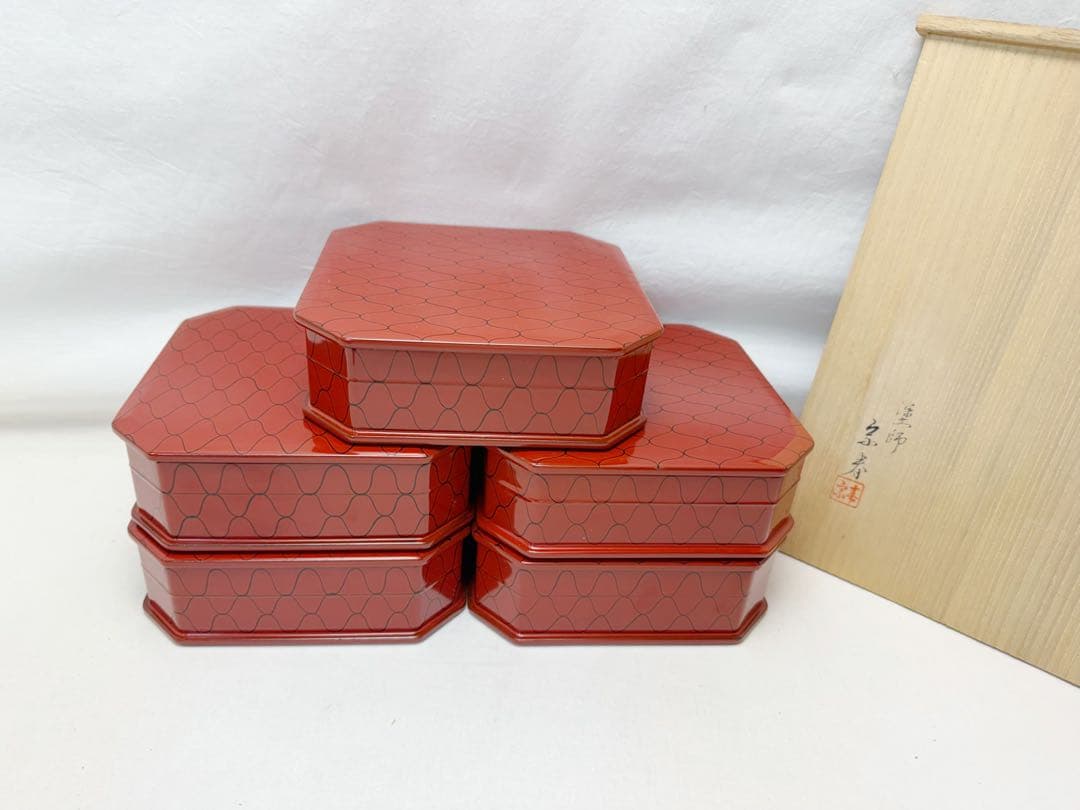 懐石道具 塗師 宗春作 木製 朱塗網目蒔絵 5段縁高重 銘々蓋付き 共箱