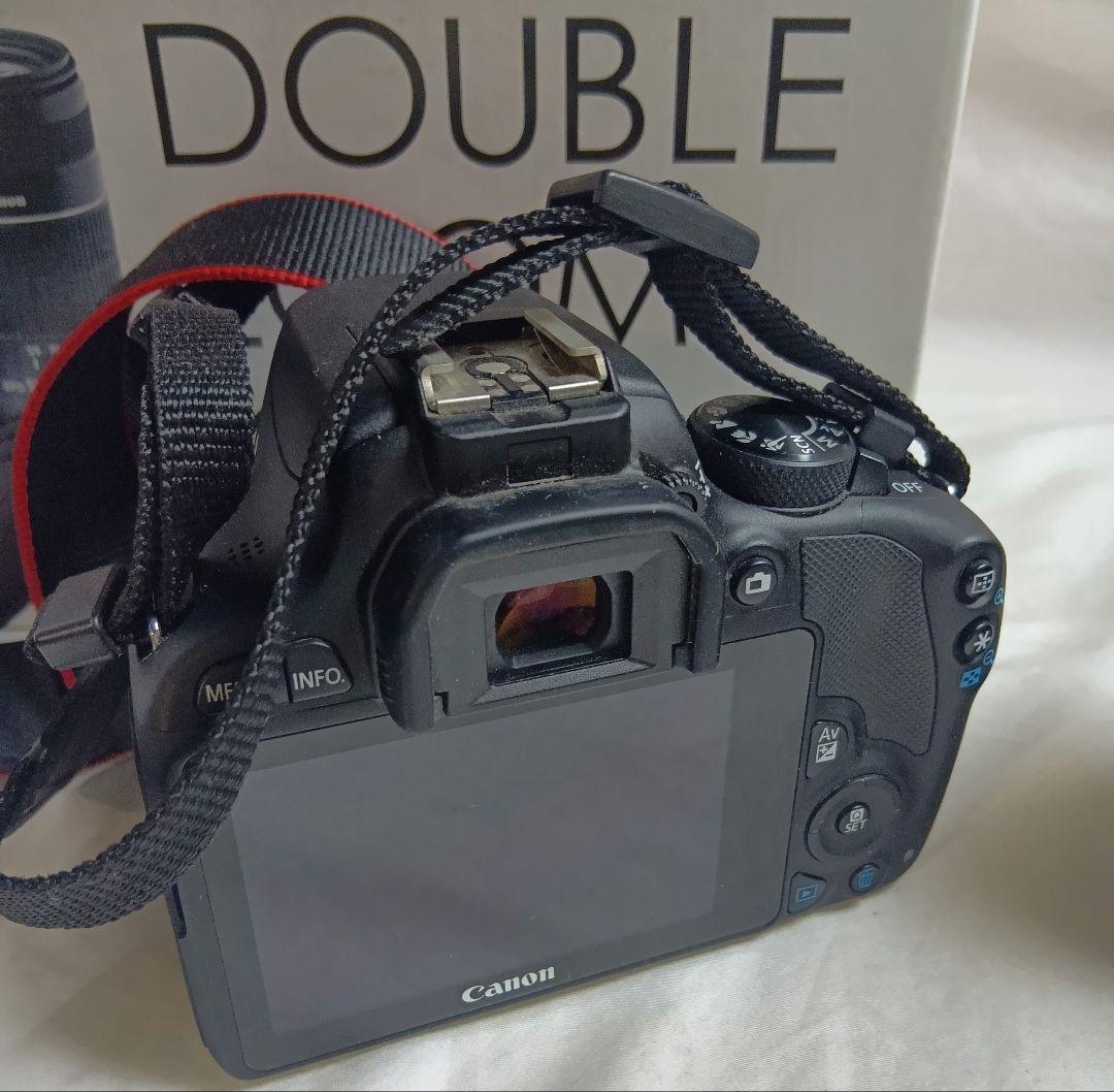 Canon EOS Kiss X7 ダブルズームキット　スピードライトセット