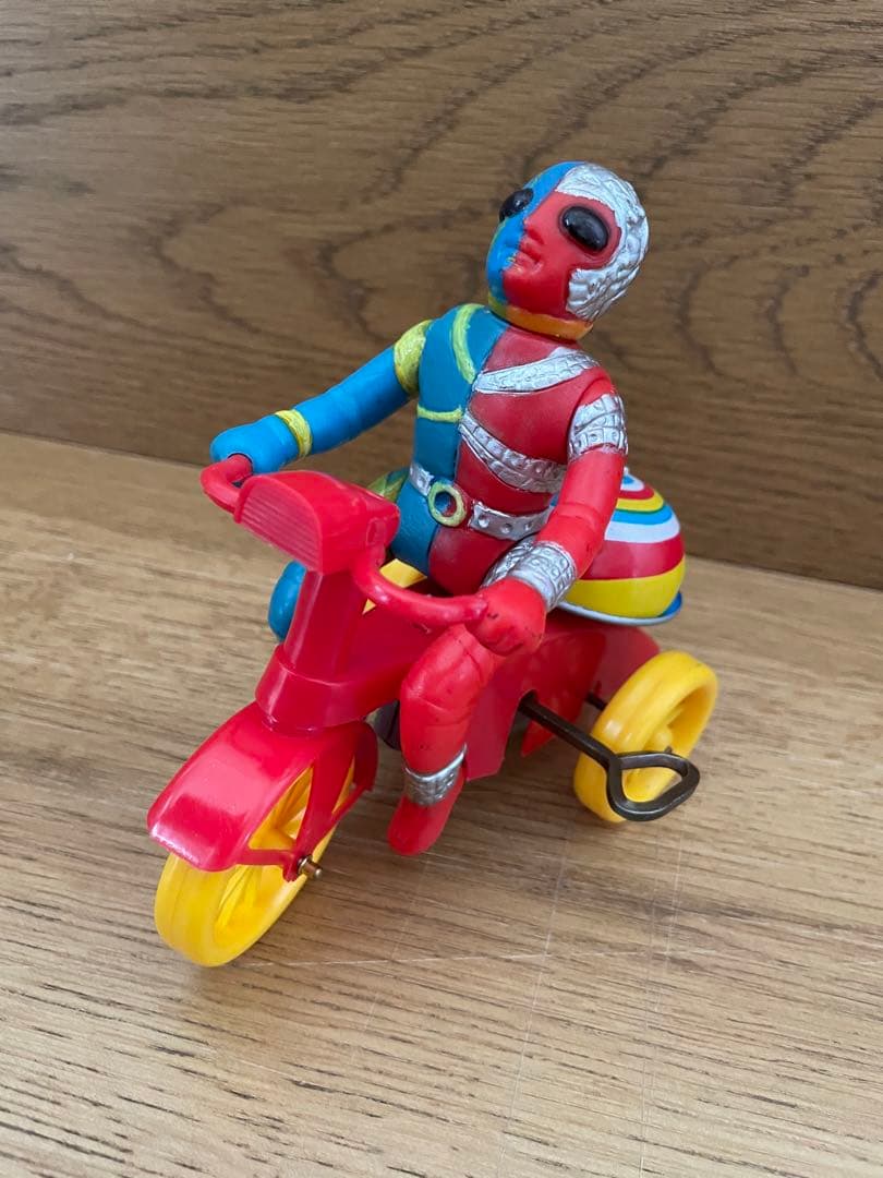 激レア当時物キカイダー❗️三輪車とブリキのおもちゃ‼️