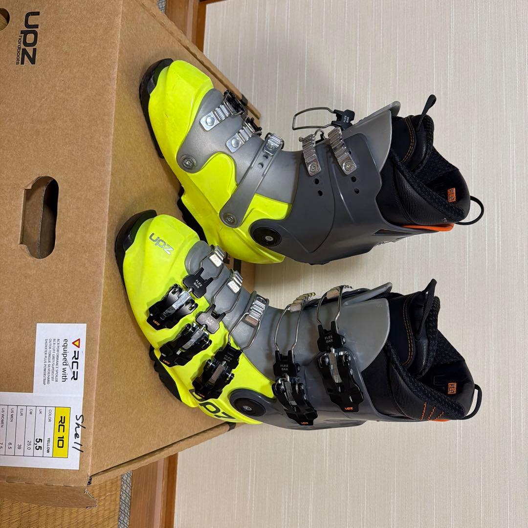 UPZ スノーボードブーツ RCR