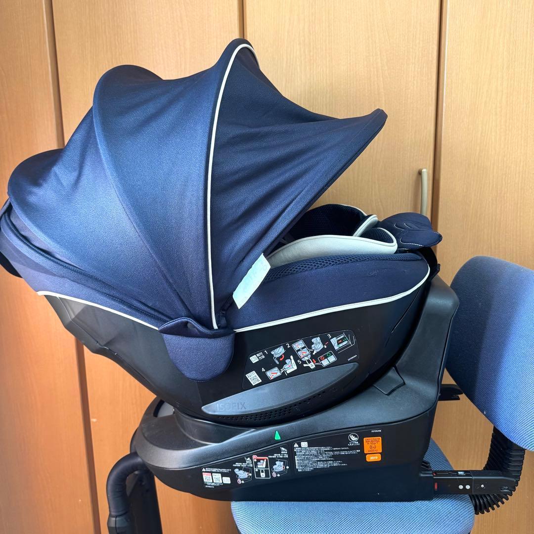 【極美品】エールべべ クルット5i グランス ISOFIX チャイルドシート