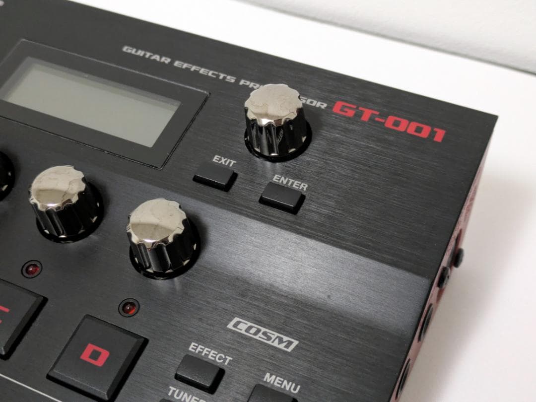 ギター BOSS GT-001 - Guitar Effects Processor