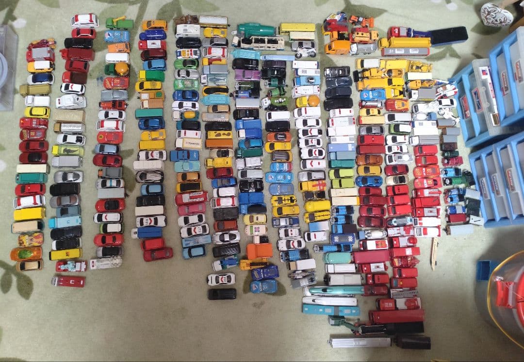 トミカ 　大量　300台位