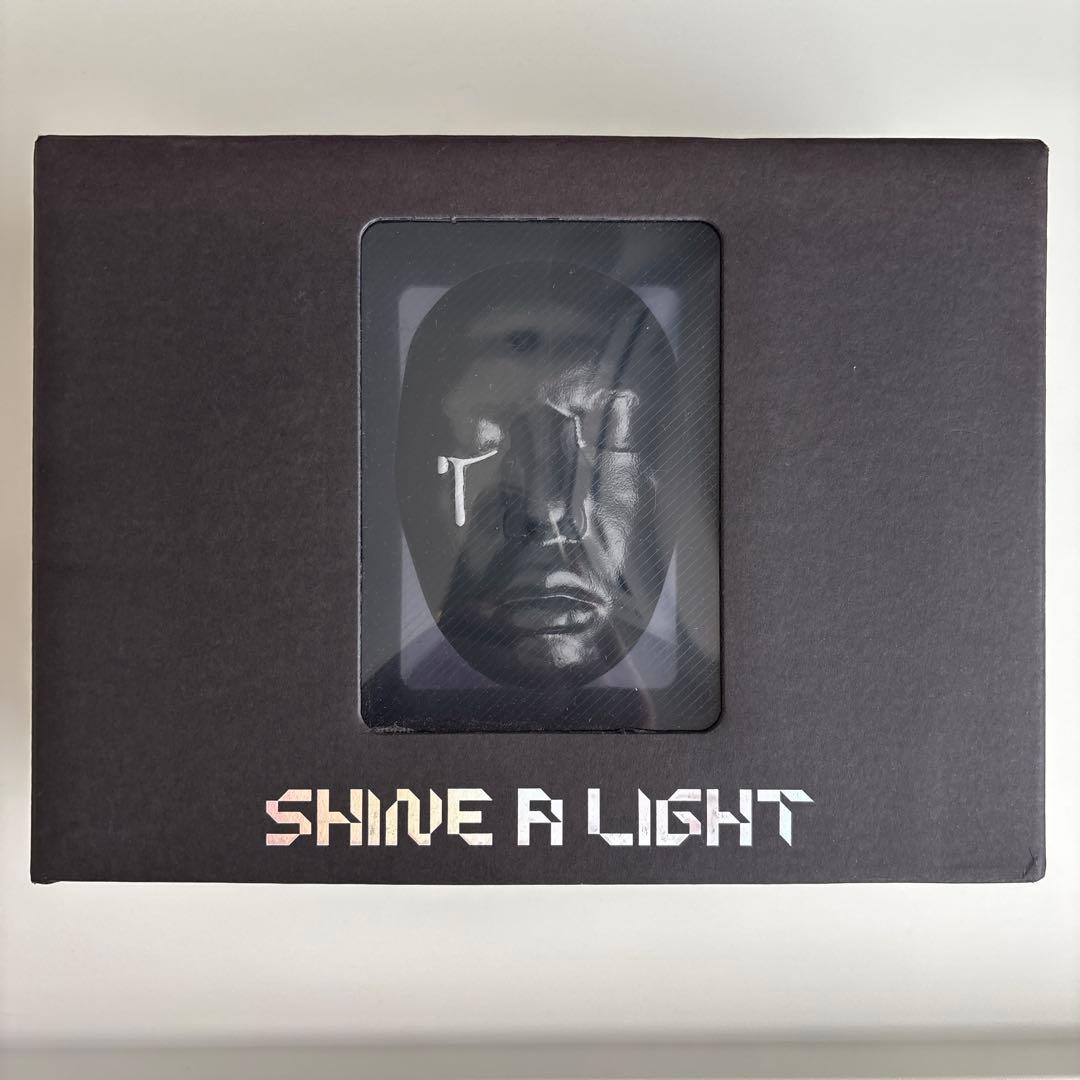 G-DRAGON SHINE A LIGHT コンサートDVD 初回限定