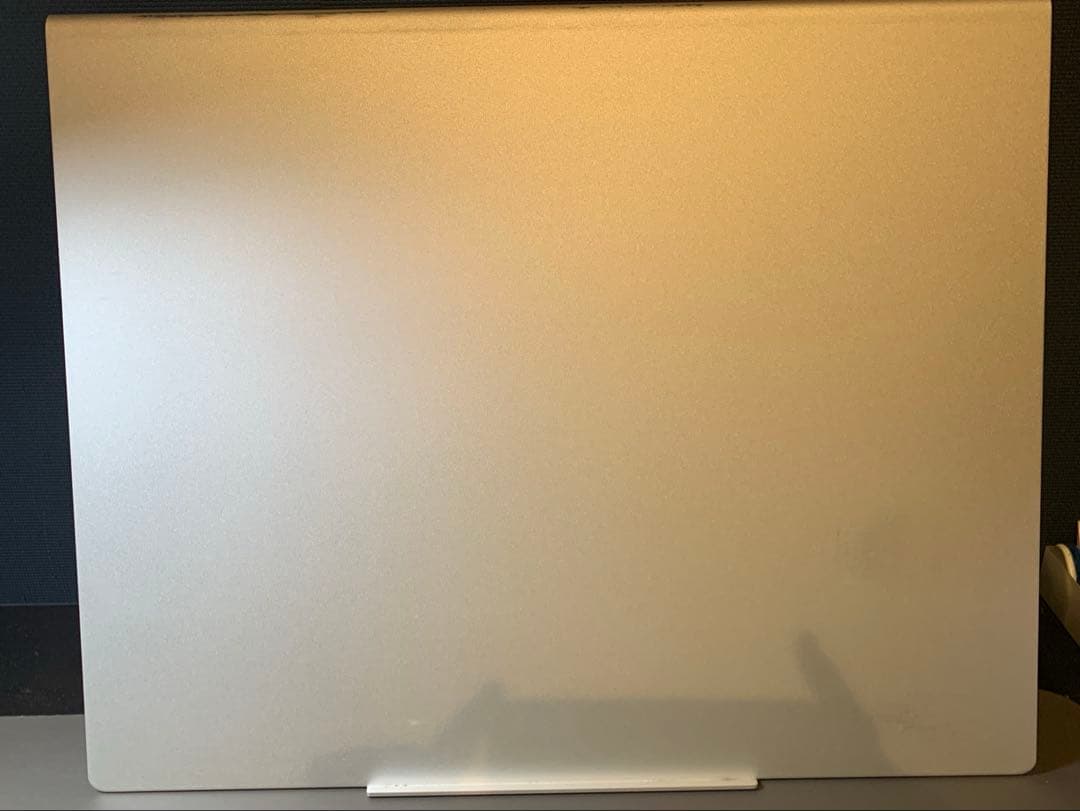 BORDERLESS ANGLE10 傾斜台 シルバー