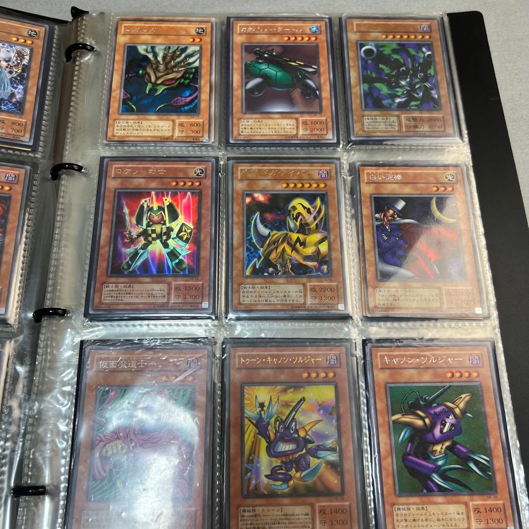 遊戯王引退 思い出の品 ファイル２５０枚以上