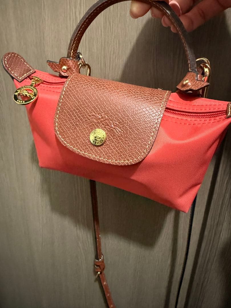 専用！新品未使用！！LONGCHAMP ルプリアージュハンドル付きポーチ